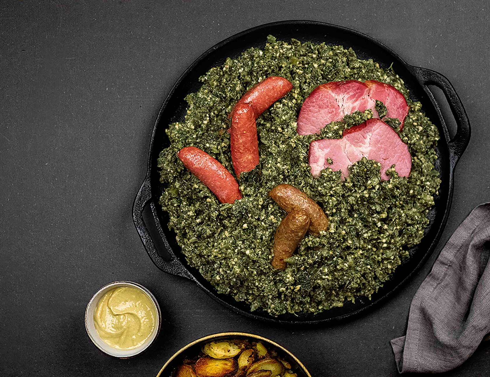 Grünkohlbuffet im beheizten Wintergarten der Skiterrassen in Hooksiel